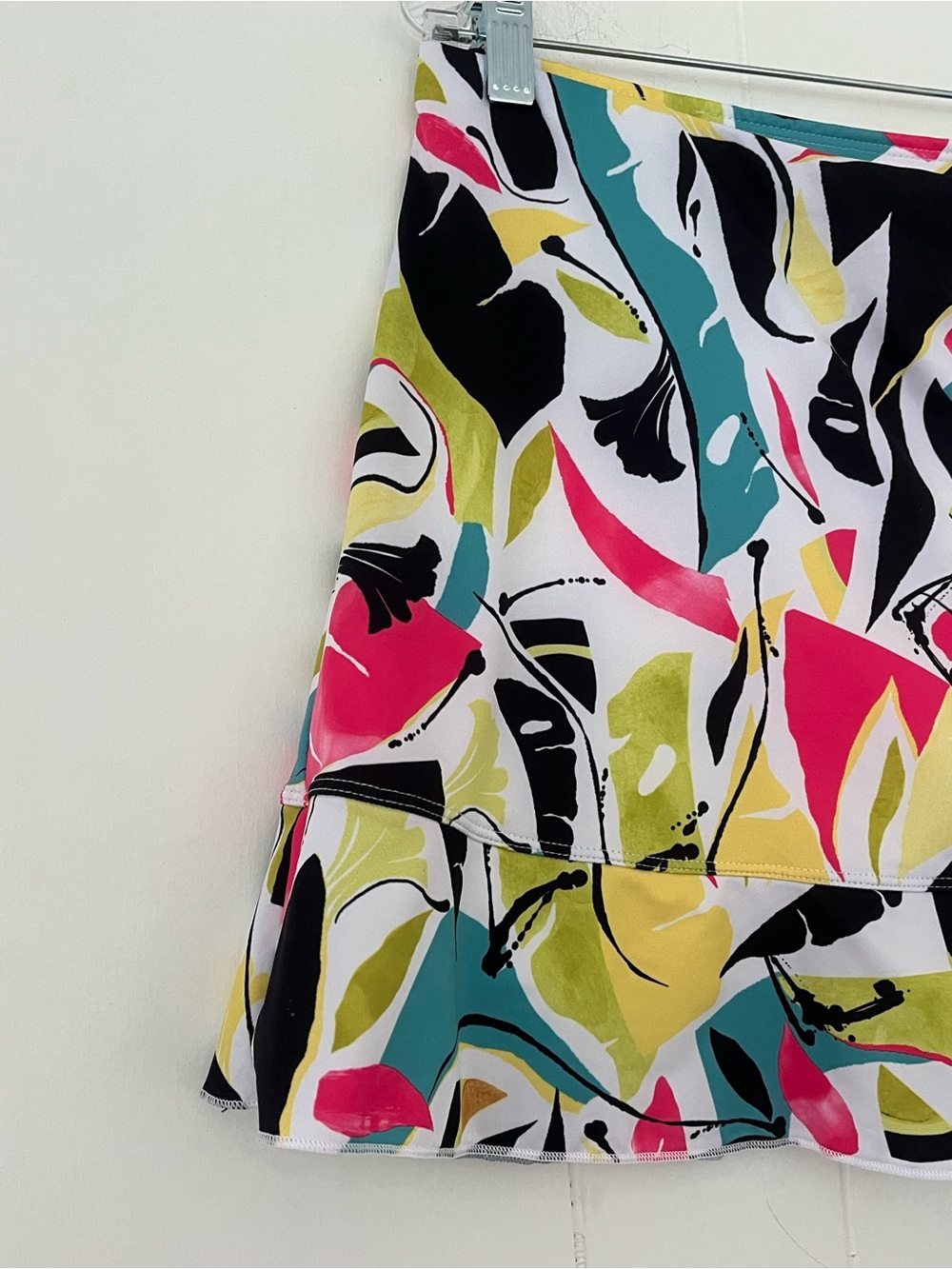Sofibella 14” Colorful Abstract UPF 50 Tennis Running Skirt Skort Size XL - Picture 9 of 12